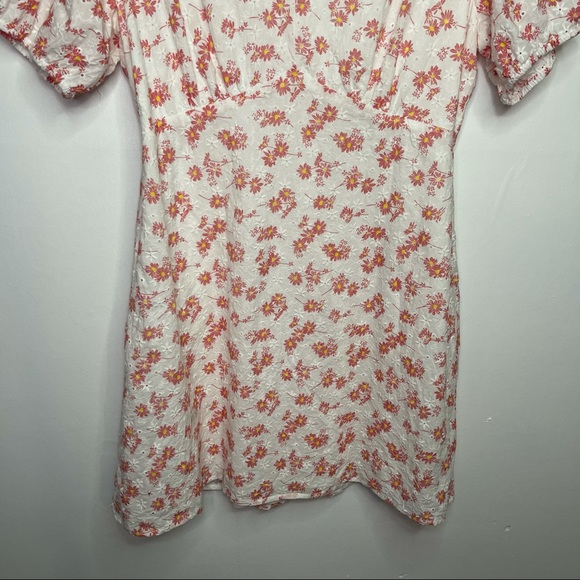 Mini Floral Dress - Picture 3 of 7